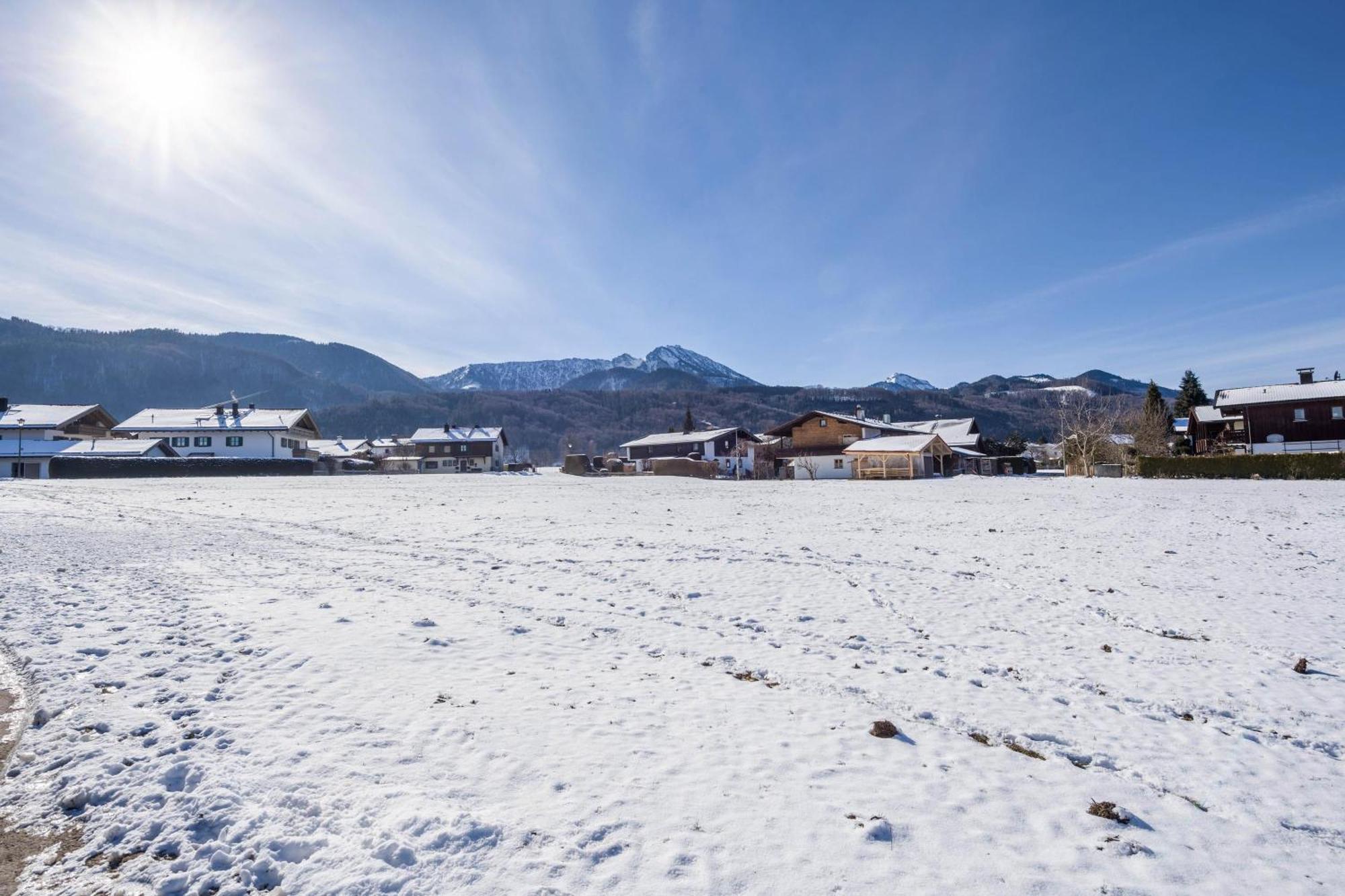 Апартаменты Chiemgau Idyll Берген Экстерьер фото